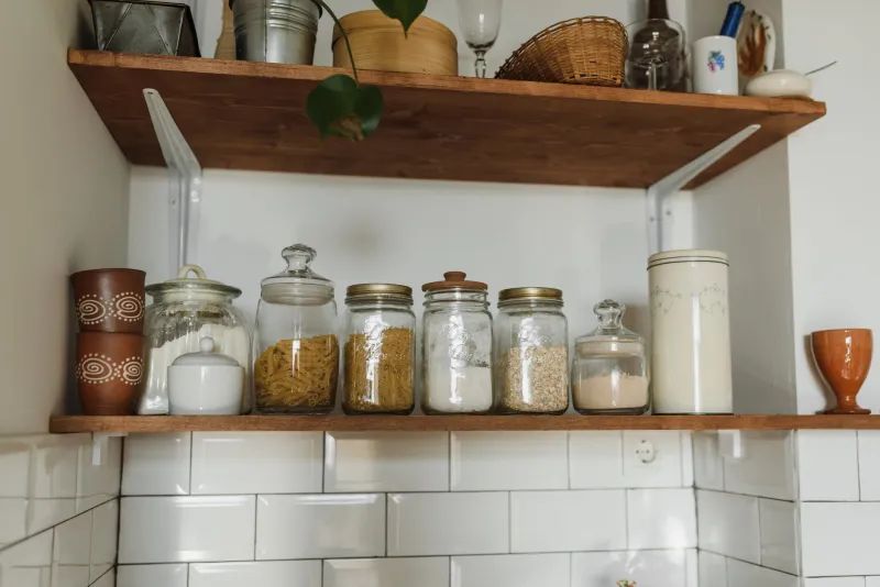After the Bottle Opens: How Storage, Light, and Heat Quietly Destroy Premium Olive Oil