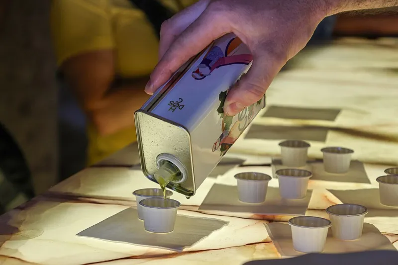 Finding Your Flavor Language: How to Build a Personal Olive Oil Tasting Vocabulary
